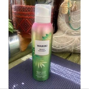 Bath and Body Works  Waikiki Beach Coconut beachy glow body lotion